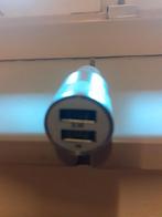 Auto USB Oplader - Nieuwstaat, Auto diversen, Jumpstarters, Ophalen of Verzenden, Zo goed als nieuw