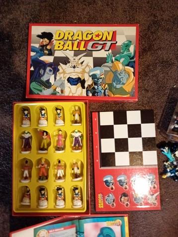 Dragon Ball Z GT schaakspel  beschikbaar voor biedingen