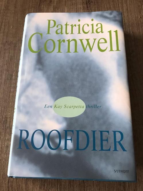Patricia Cornwell - Roofdier, Boeken, Thrillers, Gelezen, Nederland, Ophalen of Verzenden