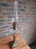 Antieke petroleum lamp koper 64 cm hoog, Ophalen of Verzenden