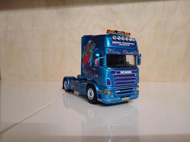 Scania R Heros WSI, Hobby en Vrije tijd, Modelauto's | 1:50, Nieuw, Bus of Vrachtwagen, Wsi, Ophalen of Verzenden