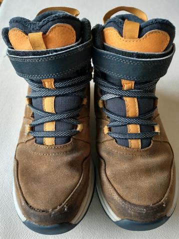 Warme waterdichte wandelschoenen van Quechua Maat 32 beschikbaar voor biedingen