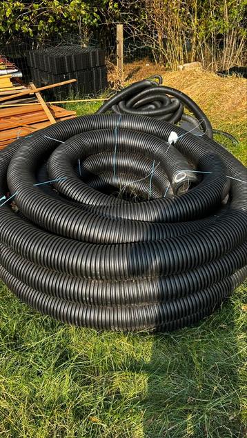 Mantelbuis 160mm 50 meter met trekdraad beschikbaar voor biedingen
