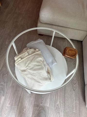 Ikea bijzettafel VITTSJO wit beschikbaar voor biedingen