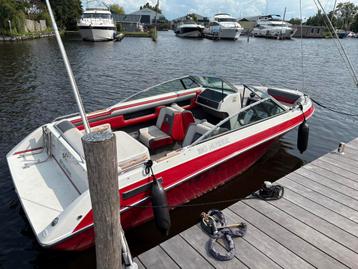 Four Winns 180 Horizon beschikbaar voor biedingen