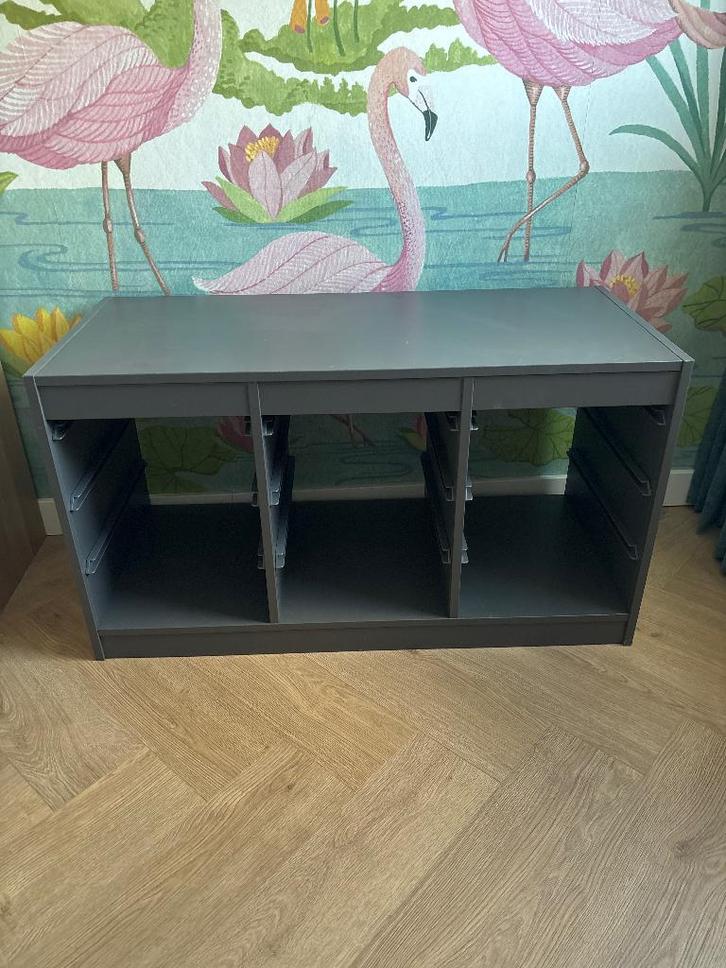 IKEA trofast kast zonder bakken, Kinderen en Baby's, Kinderkamer | Commodes en Kasten, Zo goed als nieuw, 90 tot 105 cm, 75 tot 100 cm