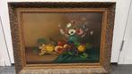 Stilleven Tilly Moes; bloemen en fruit, olieverf op doek, Antiek en Kunst, Ophalen