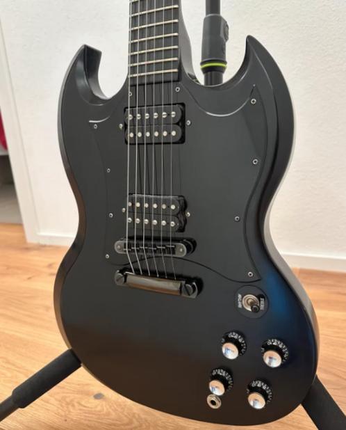Gibson SG Gothic 2001 USA met ebbenhouten toets, Muziek en Instrumenten, Snaarinstrumenten | Gitaren | Elektrisch, Gebruikt, Gibson