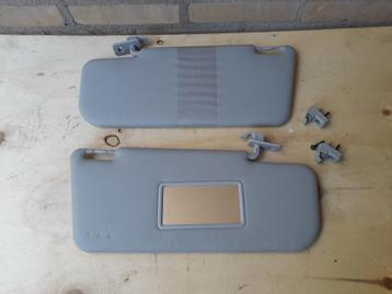 SET ZONNEKLEP LINKS+RECHTS - FIAT PANDA - 2003 t/m 2013 beschikbaar voor biedingen