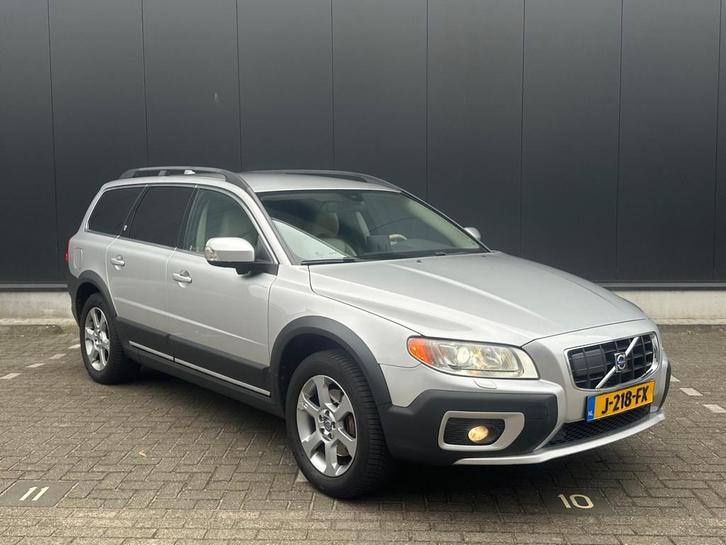 Volvo XC70 3.2 Kinetic* Dealer Onderhouden* Full options !, Auto's, Volvo, Bedrijf, Te koop, XC70, 4x4, ABS, Adaptive Cruise Control