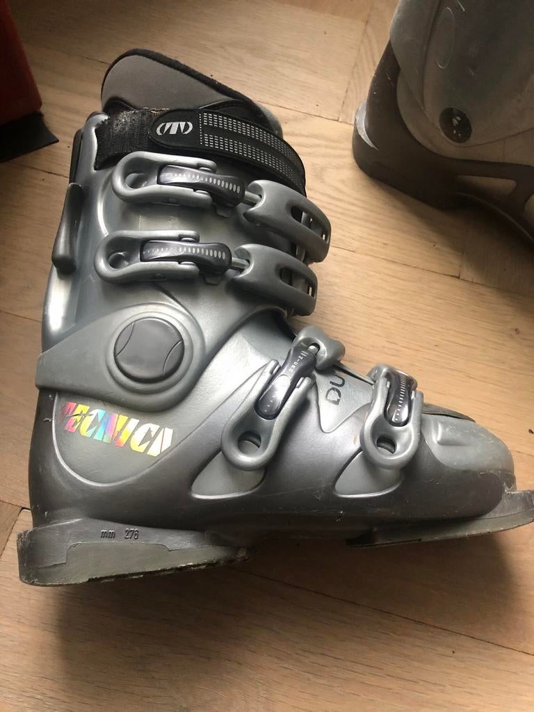gewilde gebruikte skischoen technica maat 37, Ophalen of Verzenden, Gebruikt