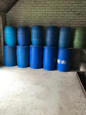 REGEN TONNEN beschikbaar voor biedingen