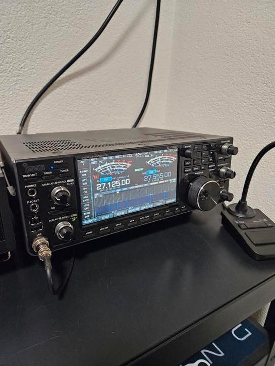 Icom ic 7610 icom ic 9700, Telecommunicatie, Zenders en Ontvangers, Zo goed als nieuw, Ophalen
