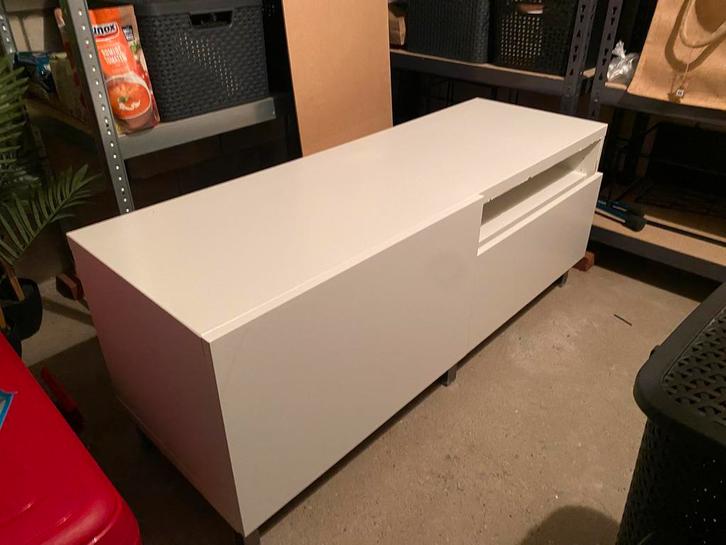 Ikea besta tv meubel, Huis en Inrichting, Kasten | Televisiemeubels, Gebruikt, Minder dan 100 cm, 100 tot 150 cm, 25 tot 50 cm