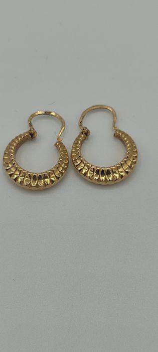 Gouden oorbellen creolen 18 karaat hoops  beschikbaar voor biedingen