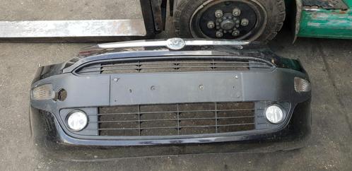 FIAT GRANDE PUNTO VOORBUMPER  BJ 2011, Auto-onderdelen, Carrosserie en Plaatwerk, Bumper, Voor, Gebruikt, Ophalen of Verzenden