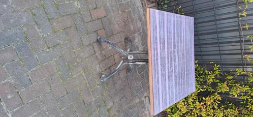 Twee terrastafeltjes, Tuin en Terras, Tuinstoelen, Gebruikt, Kunststof, Ophalen