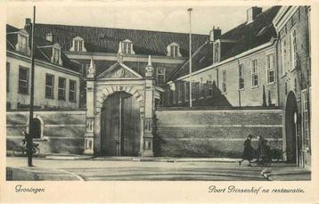 (300-119-041) Groningen Poort Prinsenhof na Restaurati beschikbaar voor biedingen