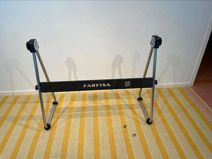 Farfisa Standaard, Muziek en Instrumenten, Keyboards, Zo goed als nieuw, 61 toetsen, Overige merken, Ophalen of Verzenden