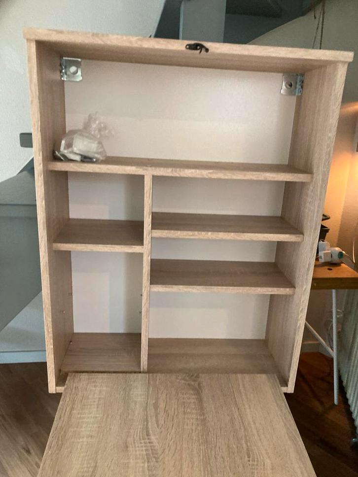 Handig Opklapbureau met Kastje - Ruimtebesparend!, Huis en Inrichting, Bureaus, Zo goed als nieuw, Ophalen