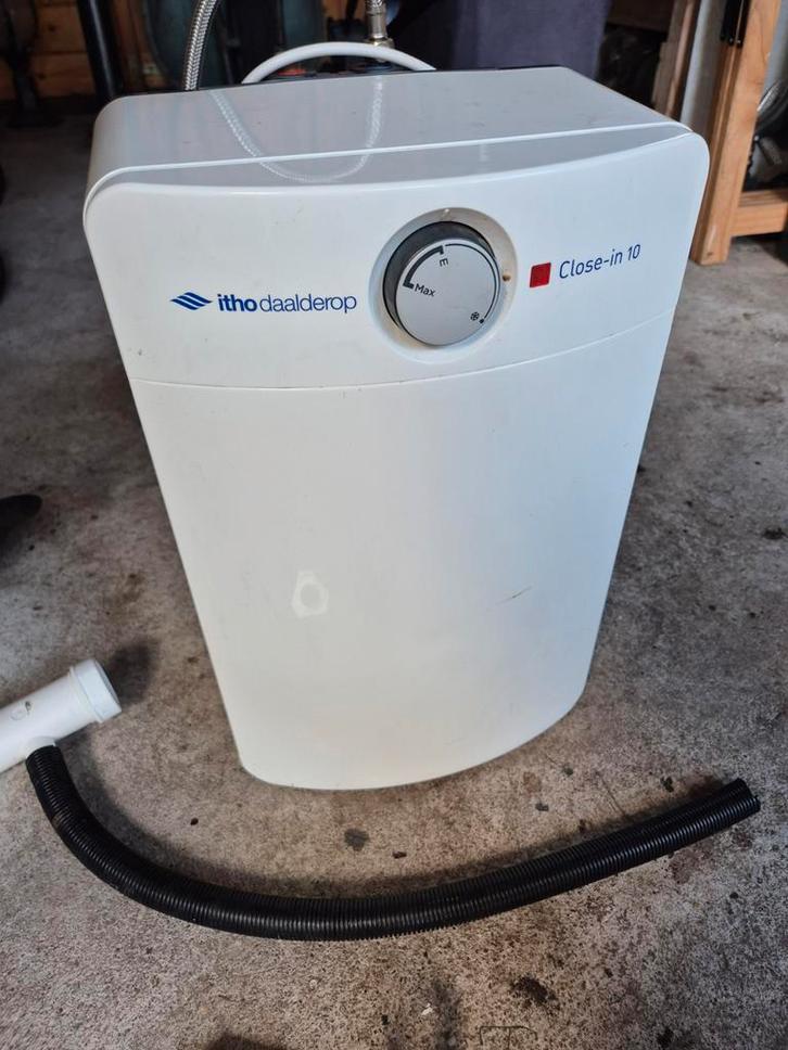 Itho Daalderop Close-in 10 Boiler, Doe-het-zelf en Verbouw, Geisers en Boilers, Gebruikt, Boiler, Minder dan 20 liter, Onbekend