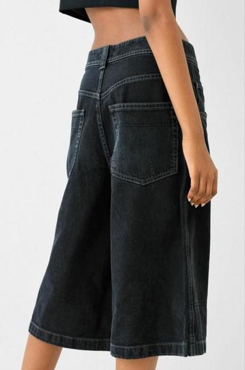 Bershka oversized baggy denim Bermuda Jorts NEW  beschikbaar voor biedingen