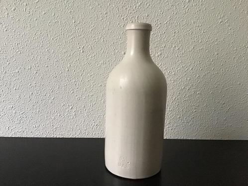 Stenen gresfles. Grijs beige. MKM 0,5, Antiek en Kunst, Curiosa en Brocante, Ophalen of Verzenden