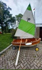 Houten Piraat Zeilbootje te koop – compleet met toebehoren, Watersport en Boten, Zeilen en Zeiltoebehoren, Ophalen of Verzenden
