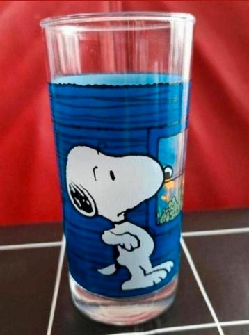 Glas Snoopy & Woodstock beschikbaar voor biedingen