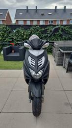 yamaha aerox 2016, let op schade! 4takt, Fietsen en Brommers, Scooters | Yamaha, Ophalen, Gebruikt, Aerox, Maximaal 45 km/u