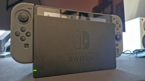 Nintendo Switch 1 met game en accesoires!, Spelcomputers en Games, Spelcomputers | Nintendo Switch, Gebruikt, Switch Original