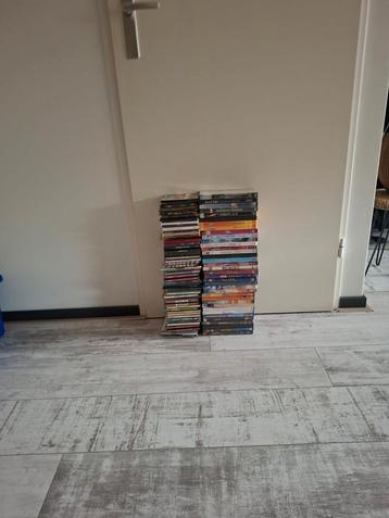 80 schijfjes (40 dvd’s + 40 cd’s) beschikbaar voor biedingen