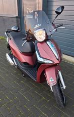 Piaggio liberty, Fietsen en Brommers, Scooters | Piaggio, Ophalen, Zo goed als nieuw, Benzine, Overige modellen