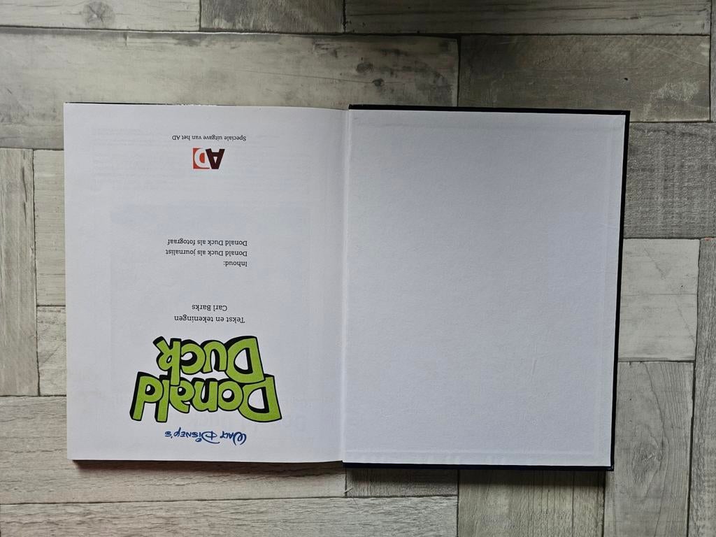 Donald Duck Hardcover AD Collectie Deel 1, Boeken, Eén stripboek, Ophalen of Verzenden, Gelezen