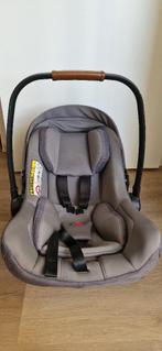 Nuna autostoel PIPA NEXT, Autogordel of Isofix, Gebruikt, Verstelbare rugleuning, 0 t/m 13 kg