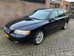 Volvo V70 2.4 Edition Sport, Auto's, Zwart, Blauw, Stationwagon, 1470 kg
