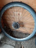 GEZOCHT GRATIS 28 inch achter wiel met 8 versnellingen, Fietsen en Brommers, Fietsonderdelen, Ophalen of Verzenden, Gebruikt, Algemeen