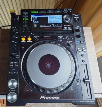 Pioneer CDJ-2000NXS + Decksaver beschikbaar voor biedingen