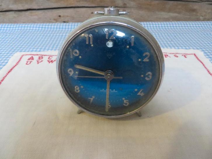 Diamond wekker uit China, Antiek en Kunst, Antiek | Klokken, Ophalen of Verzenden