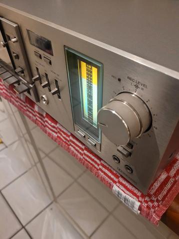 Te koop aangeboden defect Sony cassettedeck beschikbaar voor biedingen