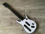 Nintendo Wii Guitar Hero / Rock Band Gitaar - Wit - Rockband, Muziek, 1 speler, Ophalen of Verzenden, Zo goed als nieuw