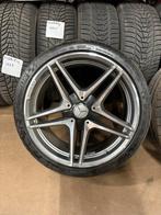 Originele Mercedes AMG C63s 19 inch lichtmetalen zomerset, Auto-onderdelen, Banden en Velgen, 245 mm, Banden en Velgen, Personenwagen