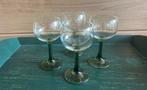 4 Elzas witte wijn glazen met groene voet&steel, Ophalen of Verzenden, Zo goed als nieuw, Overige typen