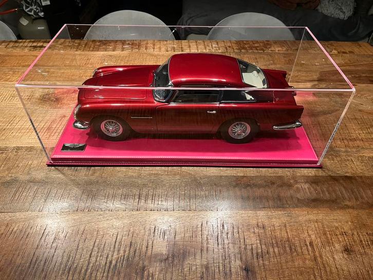 Aston Martin Db5 Eaglemoss 1/8 pocher altaya ixo fanhome, Hobby en Vrije tijd, Modelauto's | 1:5 tot 1:12, Nieuw, Auto, Ophalen