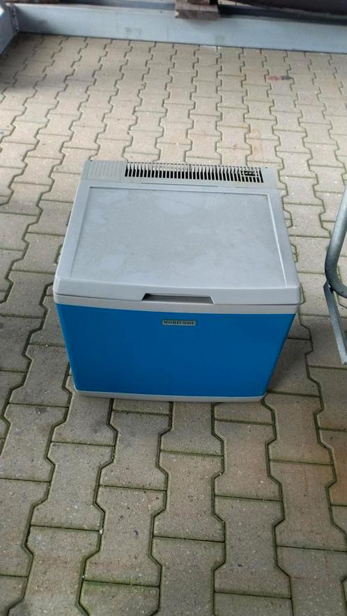 Mobicool A40 3-weg koelbox, 38 liter, Caravans en Kamperen, Koelboxen, Zo goed als nieuw, Koelbox, Elektrisch, Ophalen of Verzenden