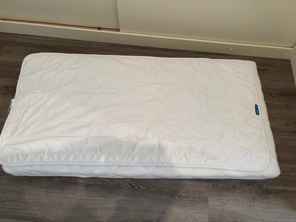 Aeroslaap matras beschermer, Ophalen, Zo goed als nieuw, Eenpersoons