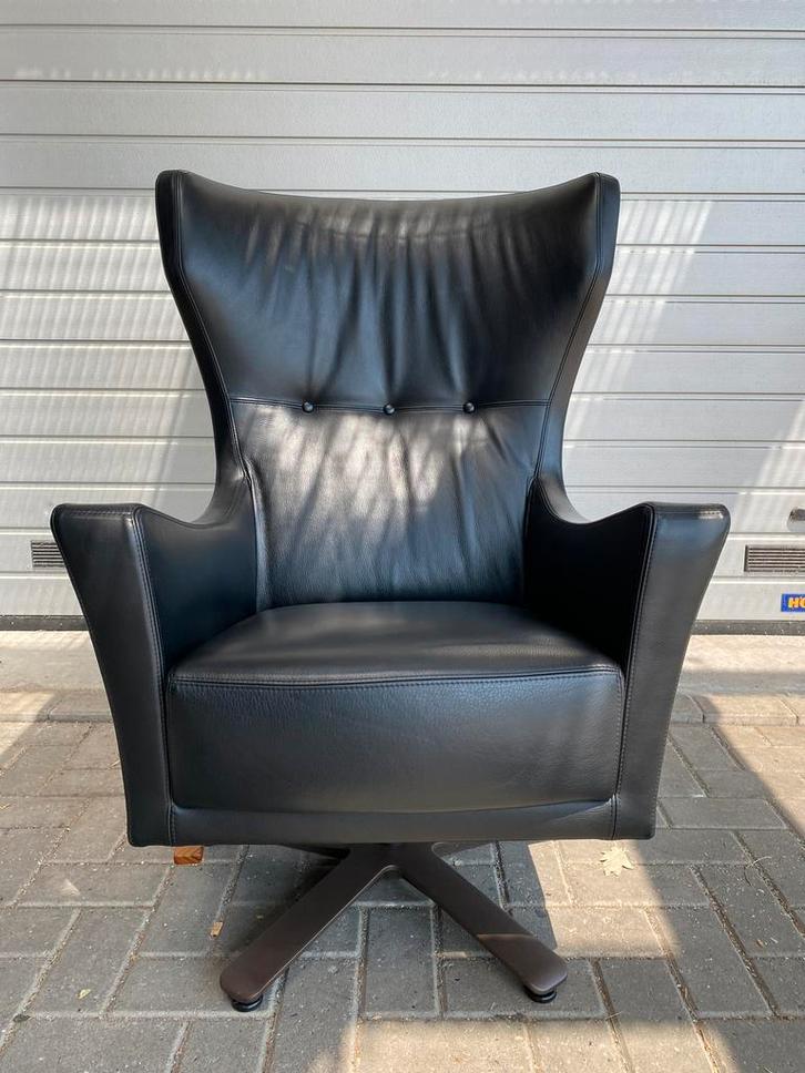Giorgetti Barry design fauteuil, Huis en Inrichting, Fauteuils, Gebruikt, Leer, 50 tot 75 cm, 75 tot 100 cm, Ophalen