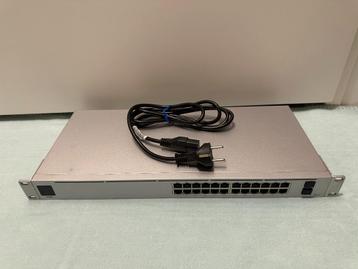 Unifi USW-24-PoE / 95w PoE managed 24 poorts gbit switch beschikbaar voor biedingen