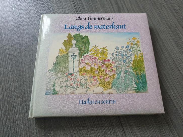 Langs de waterkant - Clara Timmermans ~ NK8007, Boeken, Gedichten en Poëzie, Gelezen, Ophalen of Verzenden