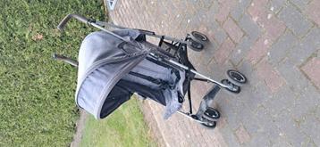 Koelstra kinderbuggy beschikbaar voor biedingen